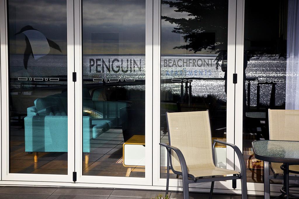 Penguin Beachfront Apartments Екстер'єр фото